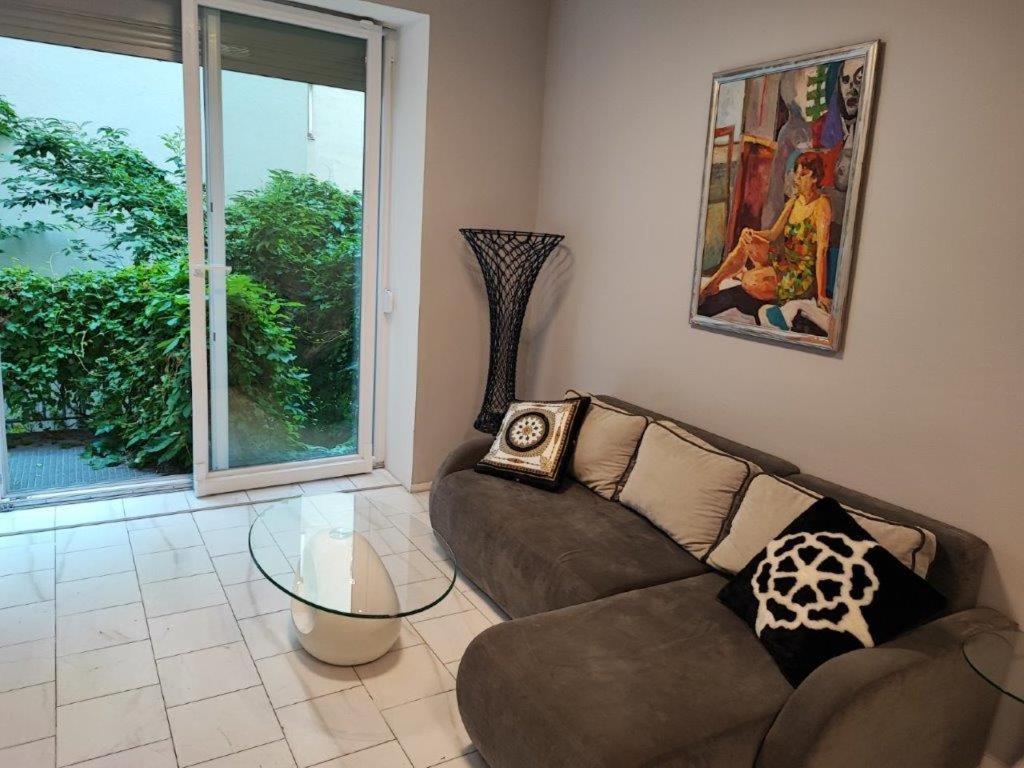 Central Vienna Apartment With Unique 40M2 City Garden & Self Check In Viena Exterior foto