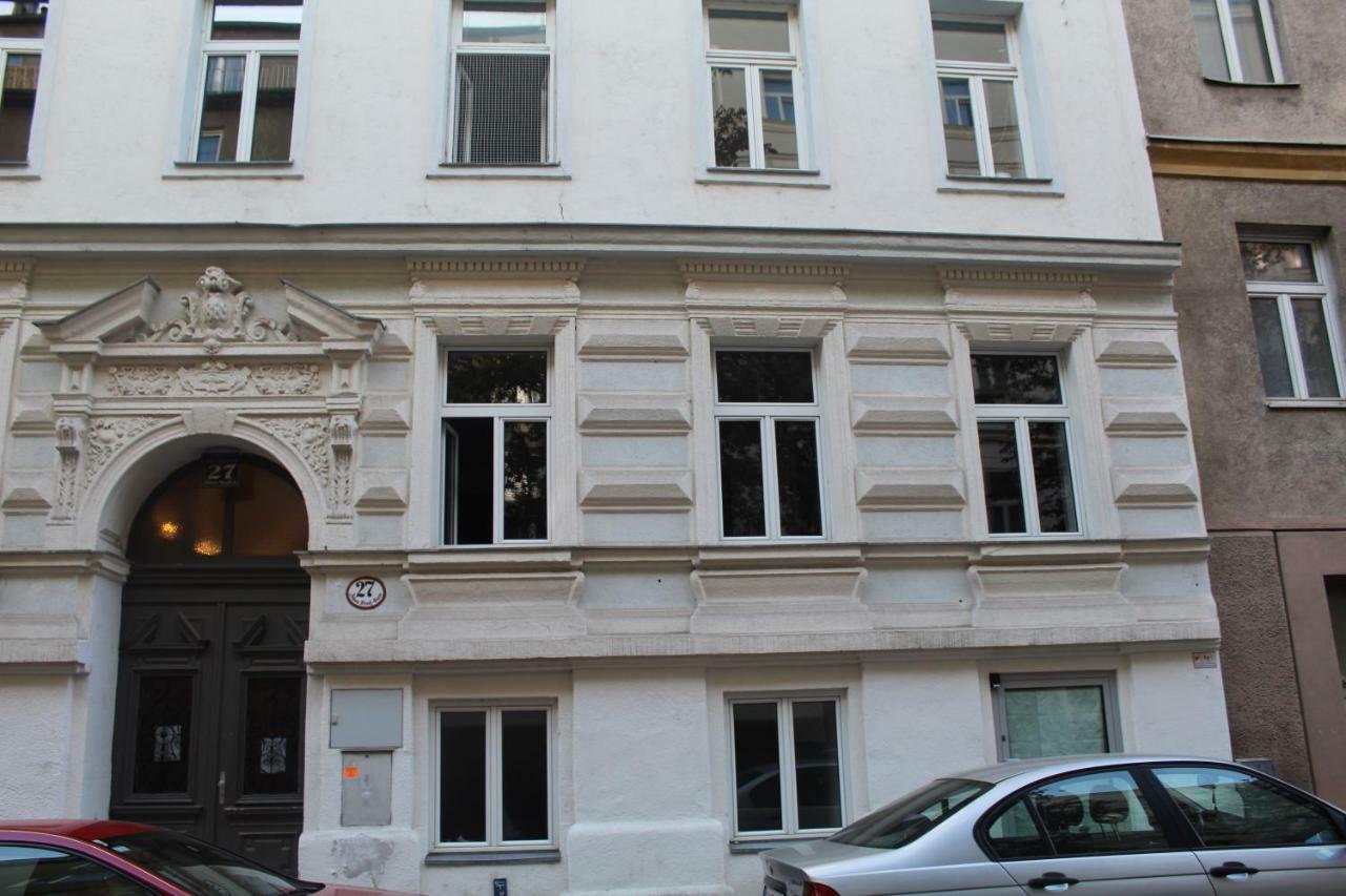 Central Vienna Apartment With Unique 40M2 City Garden & Self Check In Viena Exterior foto